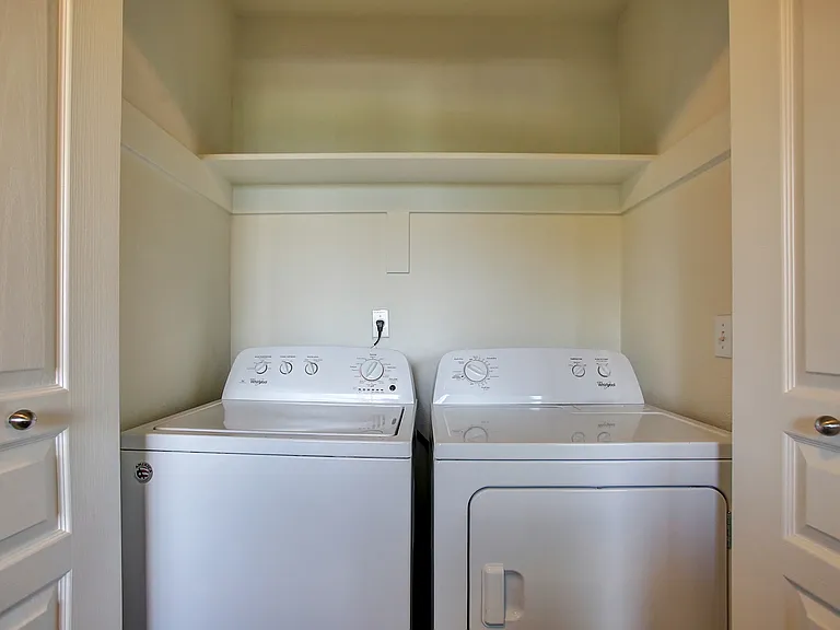 Ironwood Apartments — Photo 18