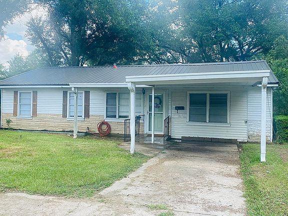 5th image of 222 Glenda St