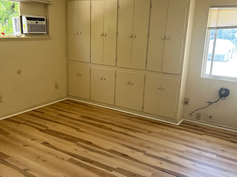 South bedrooom 13 x 15