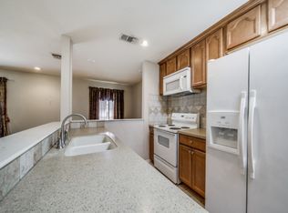 1901 Farmsville Dr, San Antonio, TX 78245