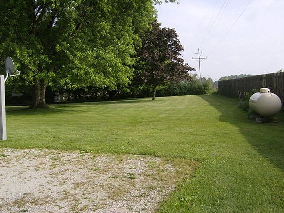 2nd image of 1157 County Road 1356