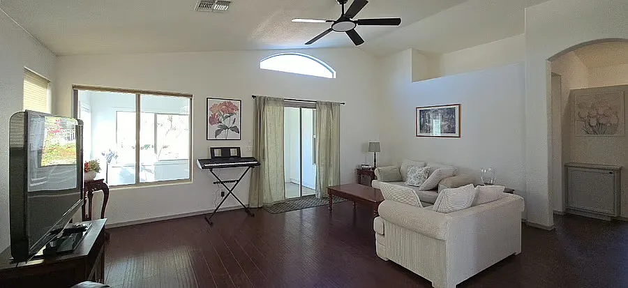 3 bed, 1233 sqft, $2,895 — Photo 3