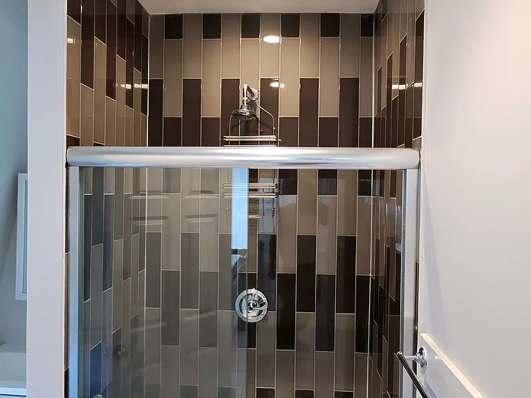 50 Perrin St #3 — Photo 8