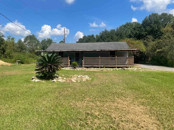 635 Spoonmore Rd, Vidor, TX 77662