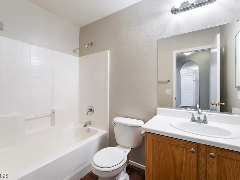 9633 Deer Park Ave — Photo 9