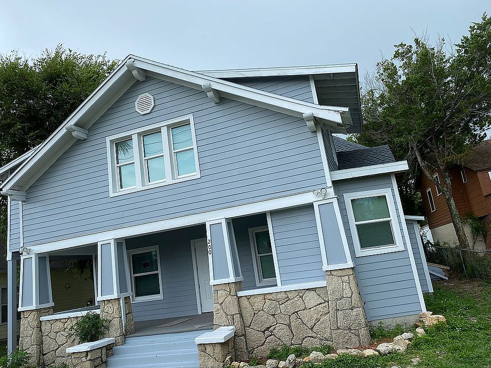 1st image of 200 Vermont Ave #2