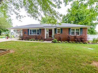 219 Camargo Rd, Fayetteville, TN 37334