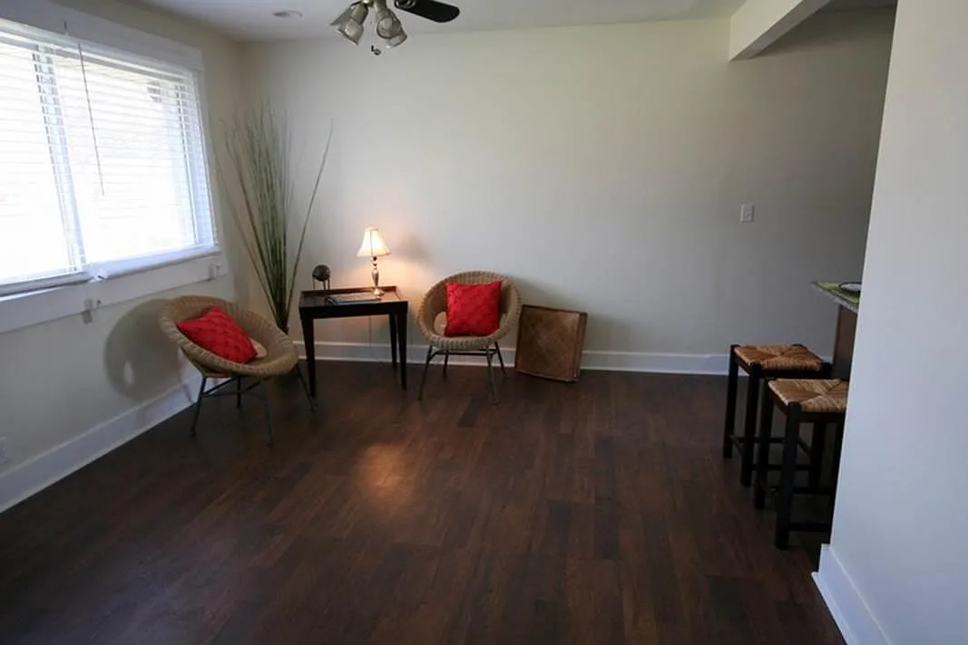 332 Cleveland St — Photo 3