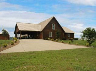 25 Paradise Ln, Stewart, TN 37175