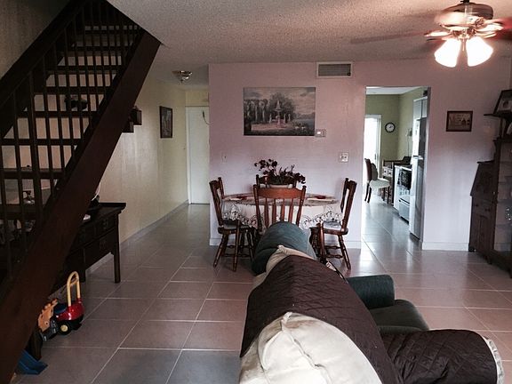 2nd image of 10675 Nw 30 Pl #6