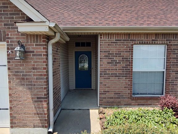 3rd image of 5330 Wellington Ln