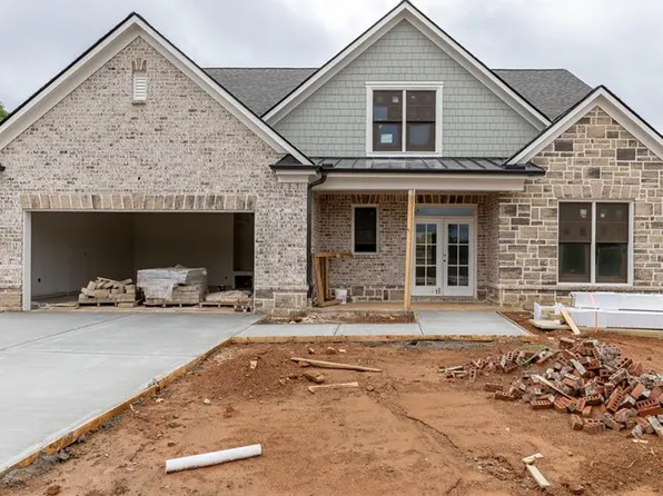 1833 Piney Bend Dr, Buford, GA 30518