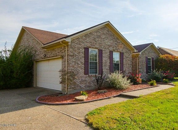 3rd image of 239 Columbia Ln E