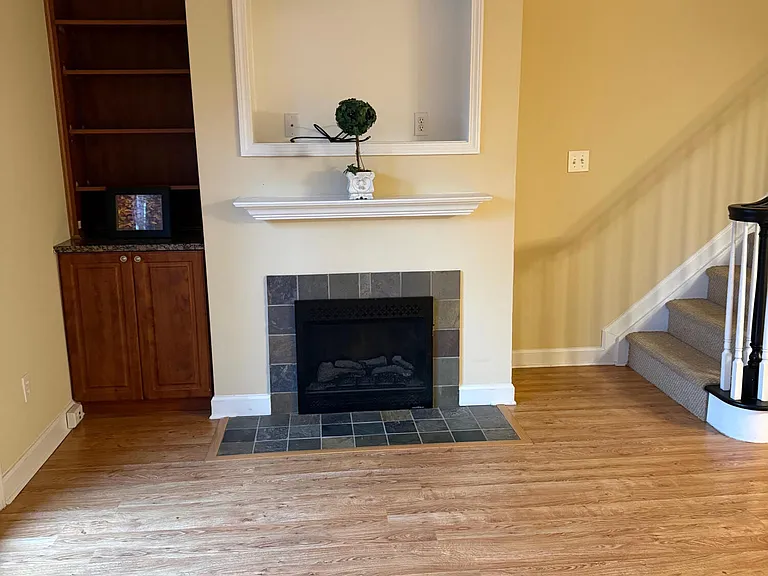 1 Forest Glen Dr #13 — Photo 8
