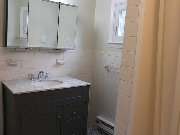 5th image of 64 Pierpont St #2