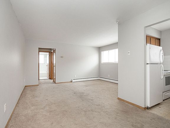 3rd image of 4224 W 20th St APT 2