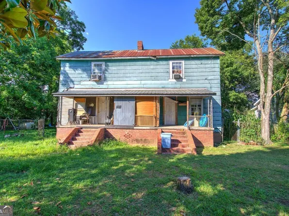 83 2nd St, Trion, GA 30753