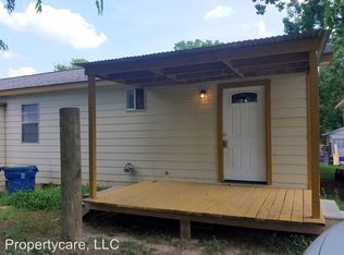 111 7th St APT 1, Rosenberg, TX 77471