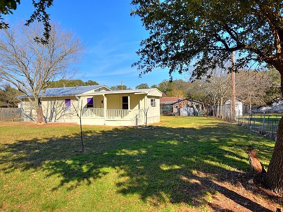 4th image of 2404 Sumac Ln