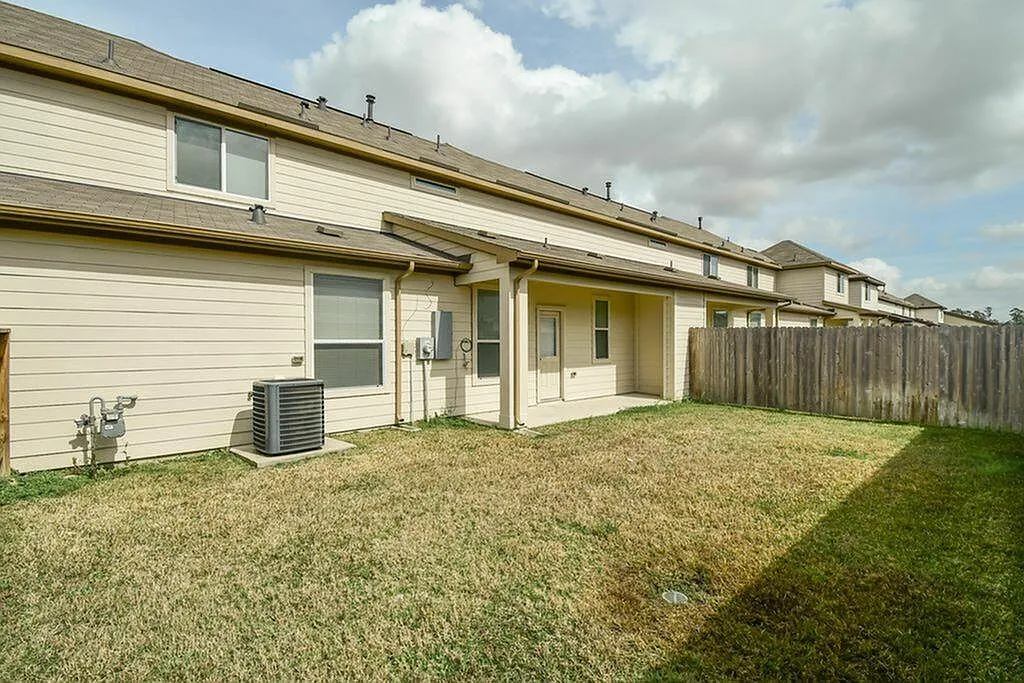 Building Photo - 12322 Dona Ln