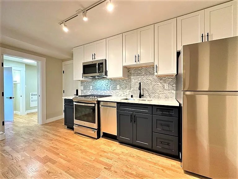 555 Ofarrell St — Photo 18