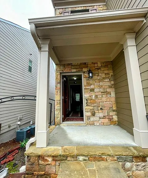 2775 Gold Creek Ln — Photo 2