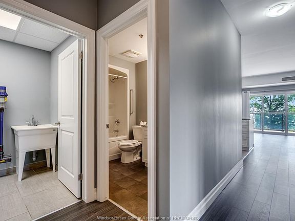 5th image of 6 Park St Unit 301