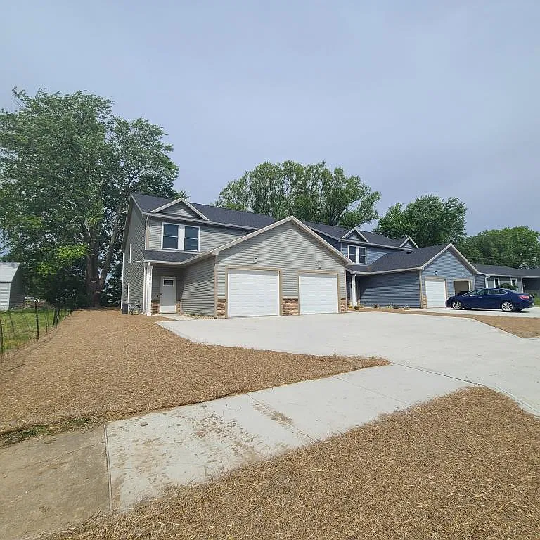 1357 Lofton Way — Photo 2