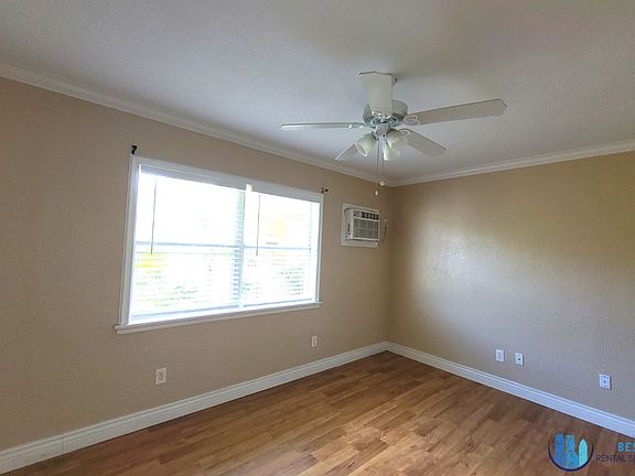 2nd image of 1355 Drew St APT 202