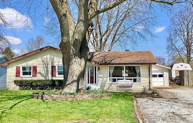 56 Hanson Dr photo 1