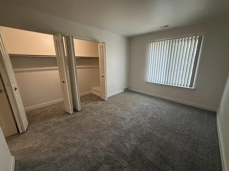 Franklin River Apartments — Photo 85