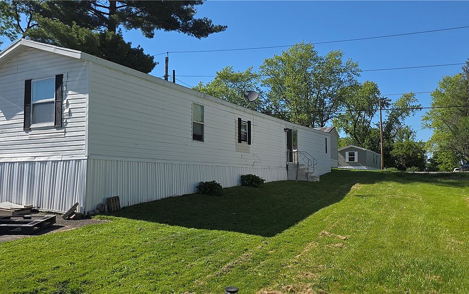 1st image of 52 Tidd Ave