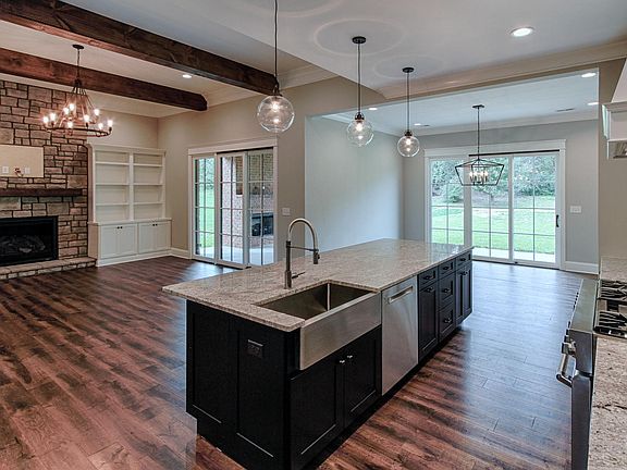 4th image of 12421 Waterslea Ln Lot 204
