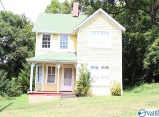 705 3rd St SE, Fort Payne, AL 35967