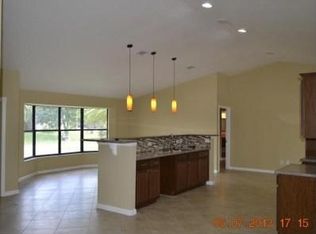 301 SE Wallace Ter, Port Saint Lucie, FL 34983