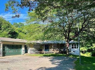 55 Pine Hill Rd, South Kingstown, RI 02879