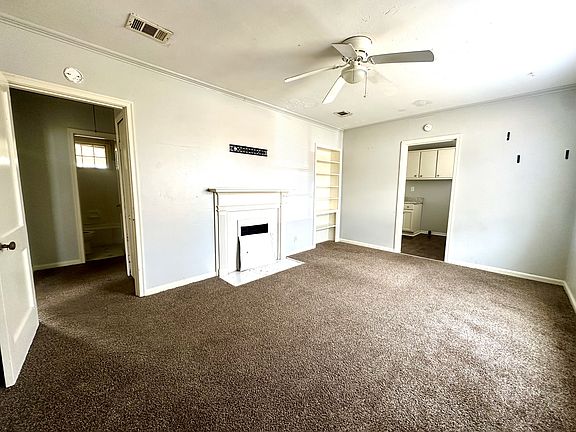 3rd image of 601 E Adair St