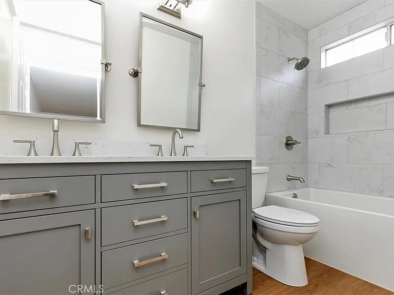 2766 Broken Lance Dr — Photo 22
