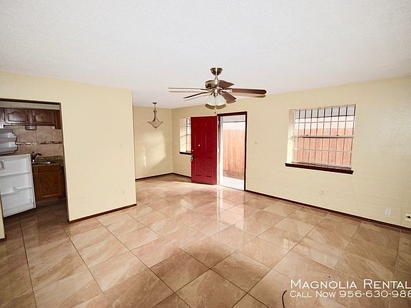 4th image of 2204 N Broadway St APT 1