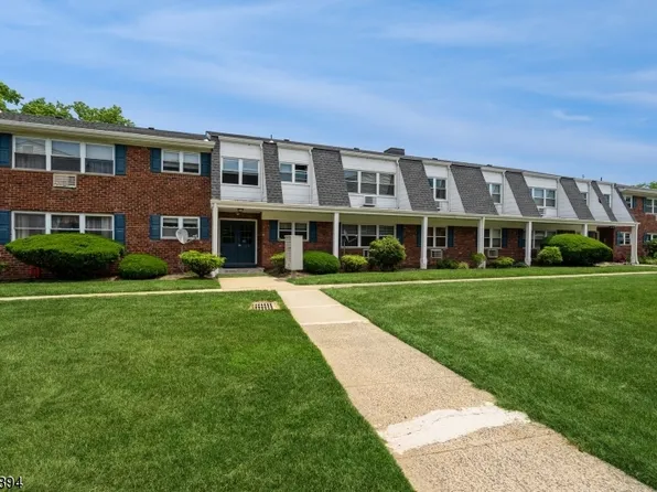 24 Woodedge Avenue #3, Edison, NJ 08817