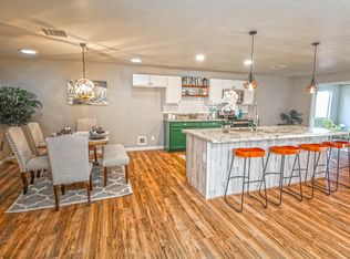 7005 N Northlight Dr, Tucson, AZ 85741