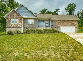 348 Harvest Ct, Soddy Daisy, TN 37379
