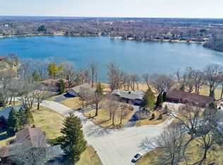 6114 Kilkenny Dr, Crystal Lake, IL 60014