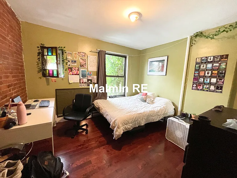 74 Hammond St #2 — Photo 9