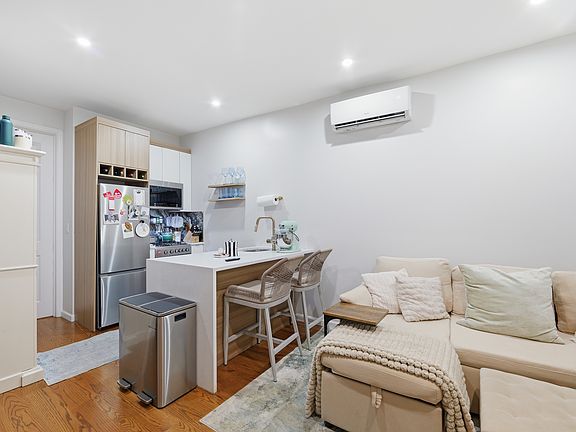 2nd image of 335 5th St APT 1