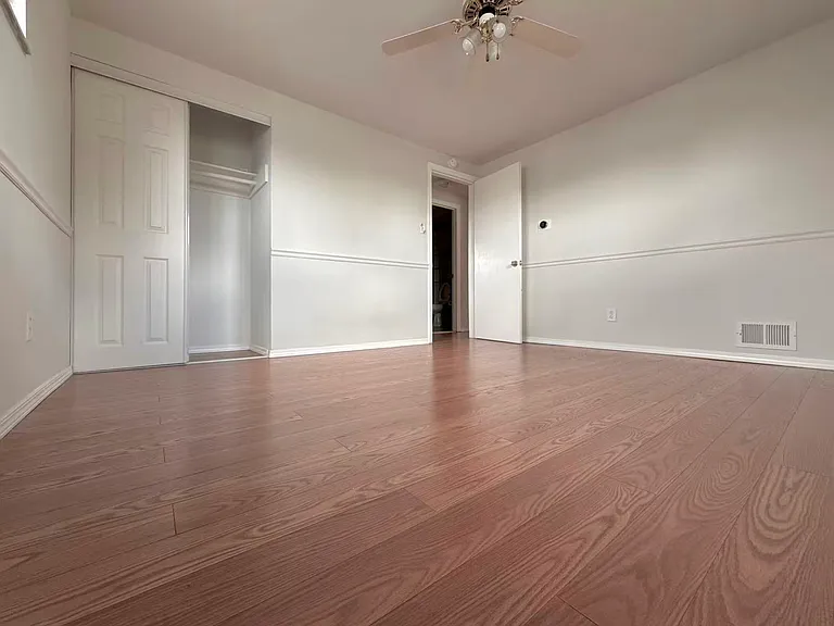 831 Kerry Hill Dr — Photo 18