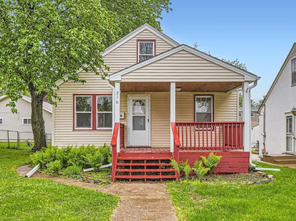 216 14th Ave S, South Saint Paul, MN 55075