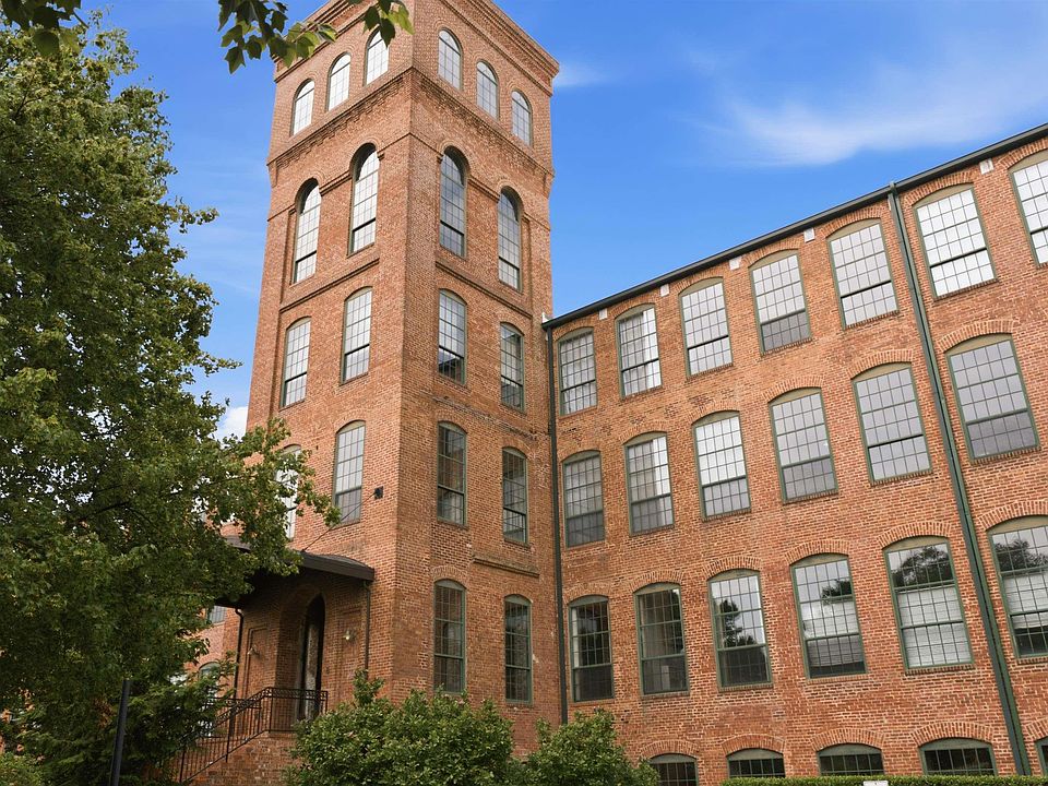 1st image of 400 Mills Ave Unit 212