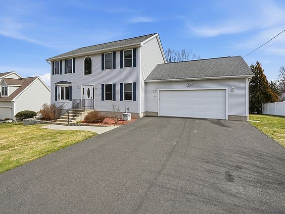 2nd image of 138 Vineland Ave