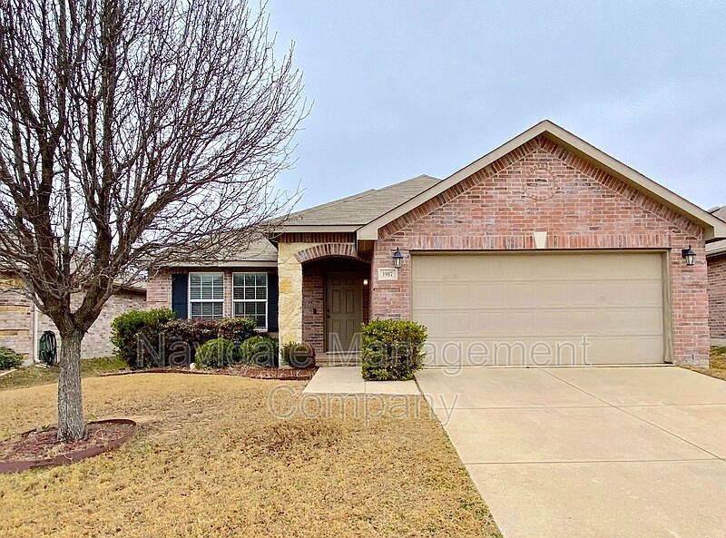 1st image of 1917 Nightingale Dr